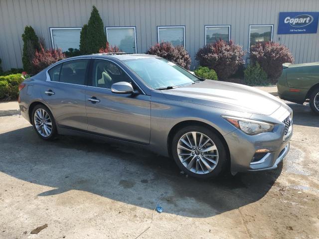 JN1EV7AP9JM363387 - 2018 INFINITI Q50 LUXE ნაცრისფერი ფოტო 4