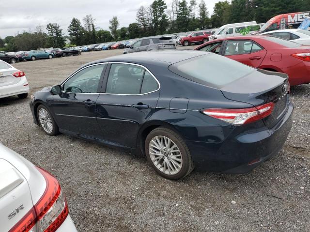 4T1B11HK1JU520893 - 2018 TOYOTA CAMRY L BLACK photo 2