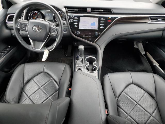 4T1B11HK1JU520893 - 2018 TOYOTA CAMRY L BLACK photo 8