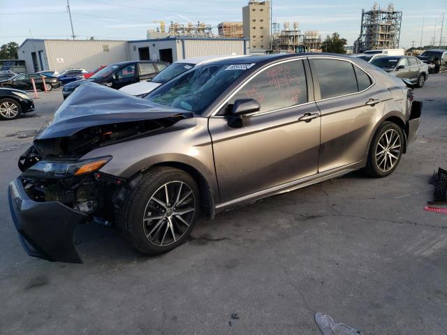 4T1G11AK4PU816306 - 2023 TOYOTA CAMRY SE NIGHT SHADE CHARCOAL photo 1