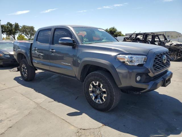 3TMCZ5AN9PM550976 - 2023 TOYOTA TACOMA DOUBLE CAB GRAY photo 4