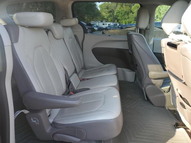 2C4RC1EG0HR720796 - 2017 CHRYSLER PACIFICA TOURING L PLUS BURGUNDY photo 11