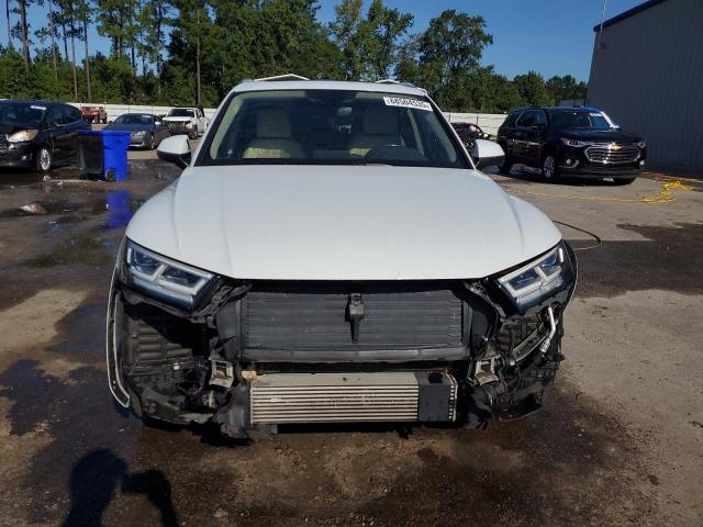 WA1BNAFY8K2069596 - 2019 AUDI Q5 PREMIUM PLUS WHITE photo 5
