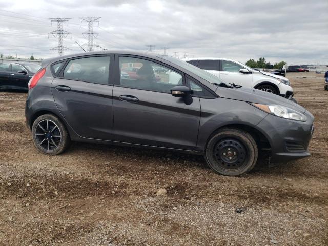 3FADP4EJ3FM171522 - 2015 FORD FIESTA SE ნაცრისფერი ფოტო 4