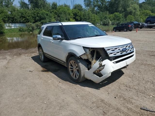 1FM5K8D88KGA07072 - 2019 FORD EXPLORER XLT Beyaz fotoğraf 4