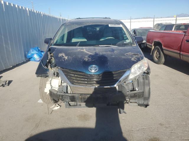5TDJK3DC9CS034721 - 2012 TOYOTA SIENNA LE TEAL photo 5
