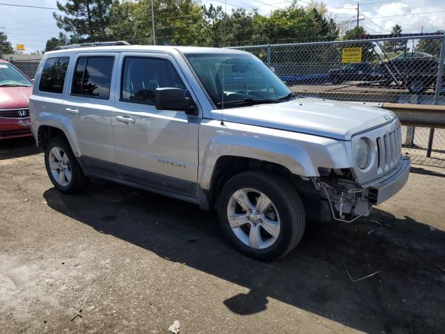 1C4NJRCB0CD620378 - 2012 JEEP PATRIOT LIMITED SILVER photo 4