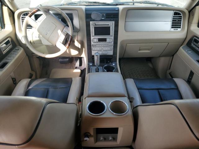 5LMFU28528LJ00288 - 2008 LINCOLN NAVIGATOR 白色 照片 8