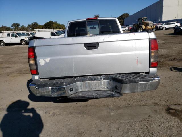 1N6DD26S3YC424256 - 2000 NISSAN FRONTIER KING CAB XE GRAY photo 6