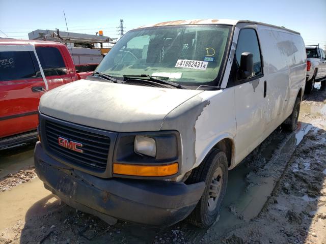 1GTGG29C981234064 - 2008 GMC SAVANA G2500 WHITE photo 2