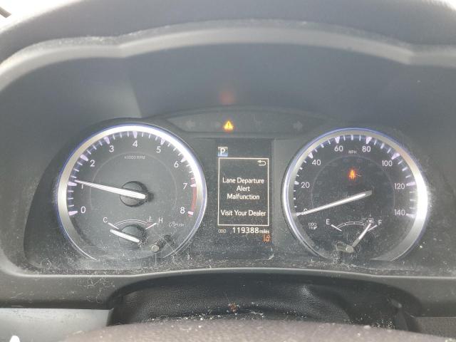 5TDKZRFH8KS558498 - 2019 TOYOTA HIGHLANDER SE 银色 照片 9