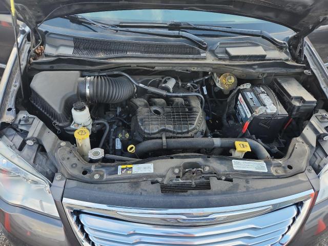 2C4RC1BG3GR111320 - 2016 CHRYSLER TOWN & COU TOURING GRAY photo 12