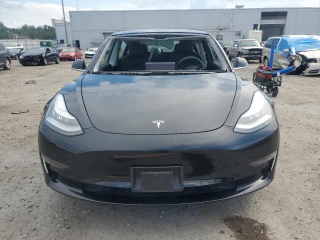 5YJ3E1EB9LF711345 - 2020 TESLA MODEL 3 BLACK photo 5