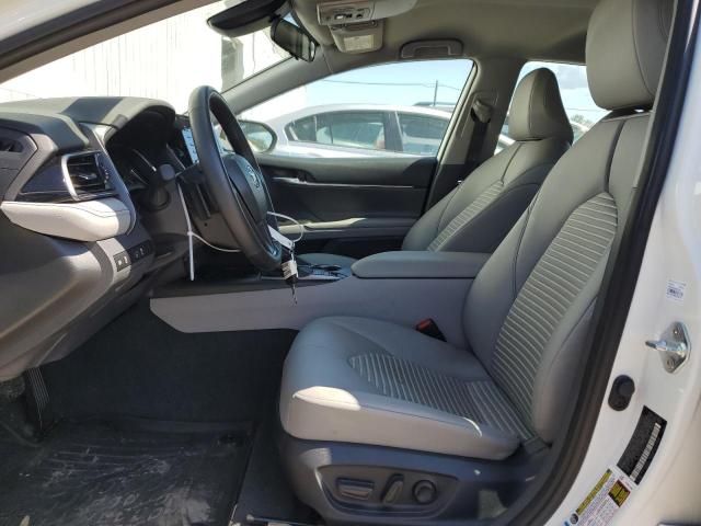 4T1G11BK4PU102366 - 2023 TOYOTA CAMRY SE NIGHT SHADE WHITE photo 7