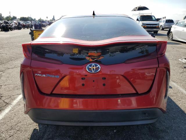 JTDKARFP9H3055703 - 2017 TOYOTA PRIUS PRIM 红色 照片 6