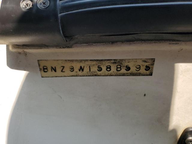 BNZ9W158B595 - 1995 STRATOS BOAT Blanc photo 10