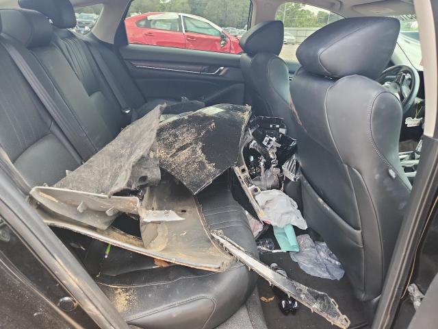 1HGCV1F96JA208374 - 2018 HONDA ACCORD TOURING BLACK photo 10