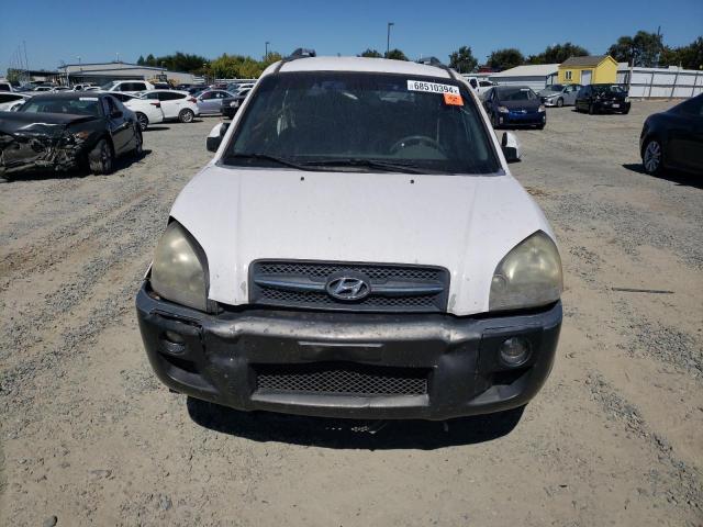 KM8JN72D58U759516 - 2008 HYUNDAI TUCSON SE WHITE photo 5