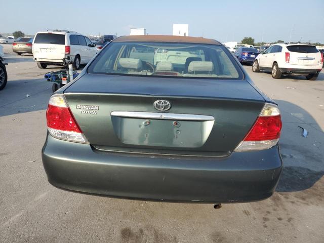 4T1BE32K55U070096 - 2005 TOYT CAMRY LE GREEN photo 6