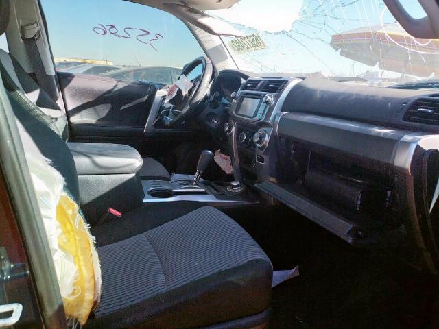 JTEBU5JR0J5591891 - 2018 TOYOTA 4RUNNER SR5/SR5 PREMIUM BLUE photo 5