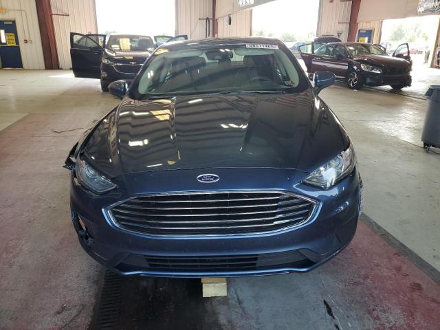 3FA6P0LU9KR129691 - 2019 FORD FUSION SE BLUE photo 5