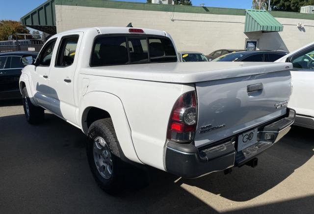 3TMJU4GN2CM137962 - 2012 TOYOTA TACOMA DOUBLE CAB PRERUNNER WHITE photo 3