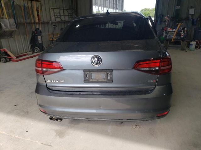3VWDB7AJ5HM252070 - 2017 VOLKSWAGEN JETTA SE رمادي صورة 6