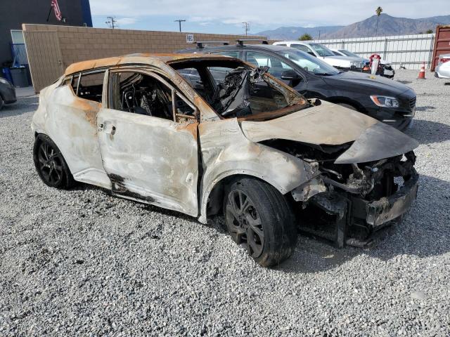 JTNKHMBX6M1108203 - 2021 TOYOTA C-HR XLE BURN photo 4