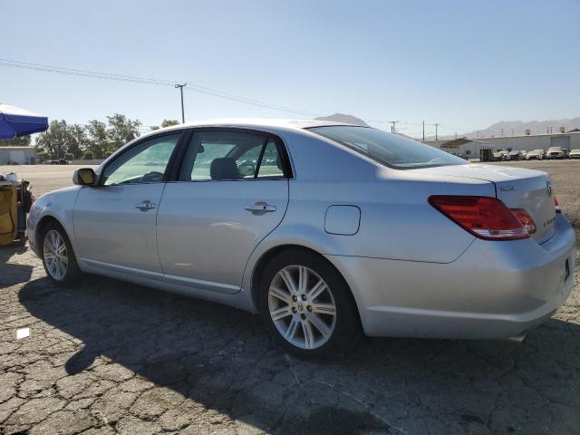 4T1BK36B66U129371 - 2006 TOYOTA AVALON XL SILVER photo 2