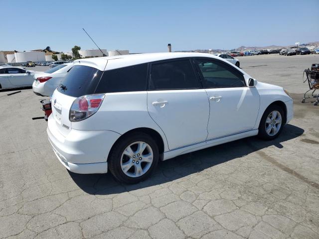 2T1KR32E05C368734 - 2005 TOYOTA COROLLA MA XR WHITE photo 3