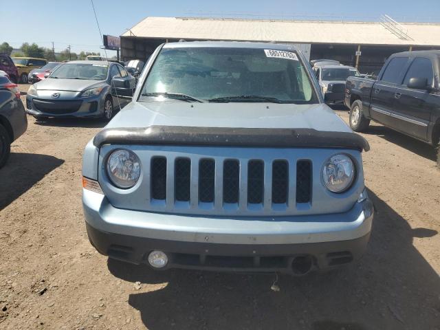 1C4NJPFB9DD109818 - 2013 JEEP PATRIOT LATITUDE SILVER photo 5