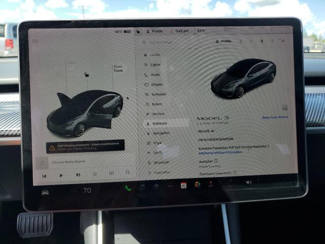 5YJ3E1EA1JF049216 - 2018 TESLA MODEL 3 Gris photo 9