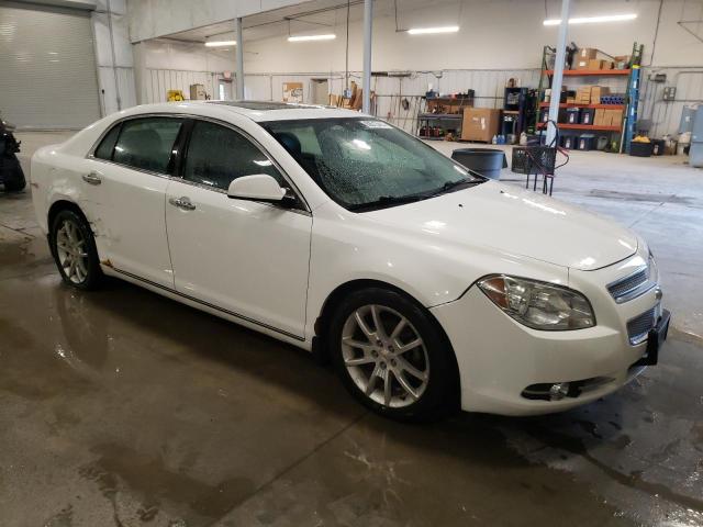 1G1ZE5E74BF376687 - 2011 CHEVROLET MALIBU LTZ თეთრი ფოტო 4
