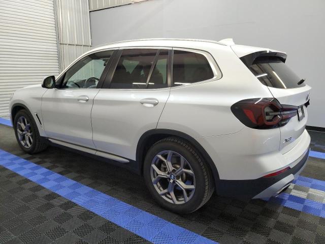 WBX57DP09NN154380 - 2022 BMW X3 XDRIVE30I WHITE photo 2