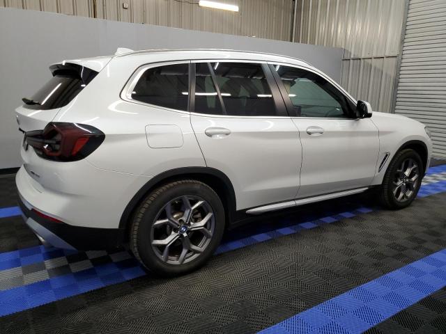 WBX57DP09NN154380 - 2022 BMW X3 XDRIVE30I WHITE photo 3