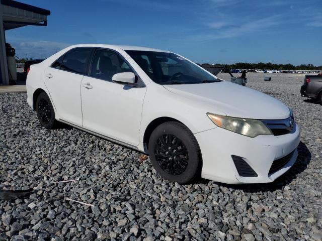 4T1BF1FK9EU764544 - 2014 TOYOTA CAMRY L WHITE photo 4