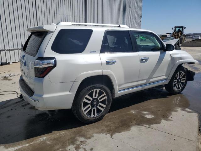JTEBU5JR3H5411877 - 2017 TOYOTA 4RUNNER SR5/SR5 PREMIUM კრემისფერი ფოტო 3