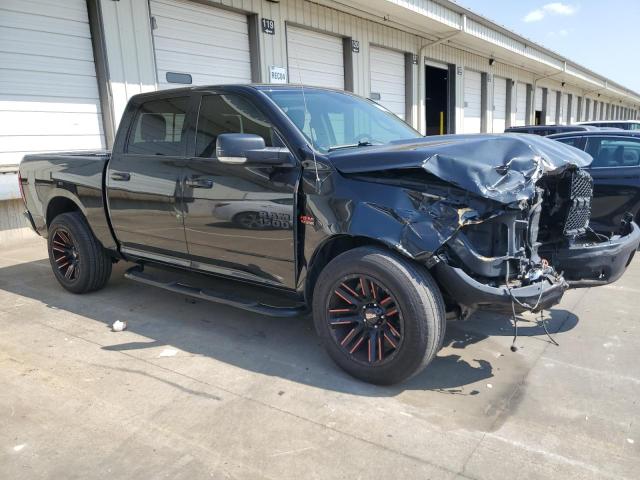 1C6RR7LT5JS155992 - 2018 RAM 1500 SLT Սև լուսանկար 4