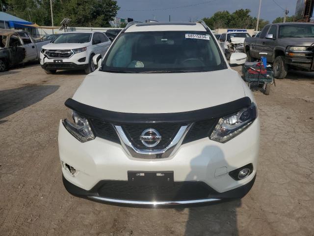 5N1AT2MT0FC806290 - 2015 NISSAN ROGUE S WHITE photo 5