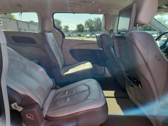 2C4RC1EG3JR131294 - 2018 CHRYSLER PACIFICA TOURING L PLUS WHITE photo 11