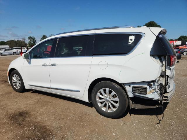 2C4RC1EG3JR131294 - 2018 CHRYSLER PACIFICA TOURING L PLUS WHITE photo 2