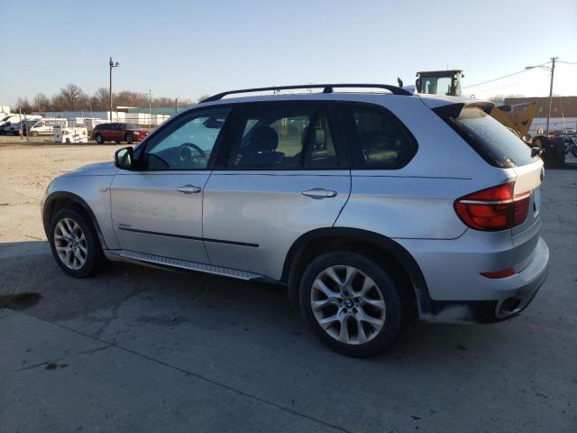 5UXZV4C58BL740189 - 2011 BMW X5 XDRIVE35I SILVER photo 2