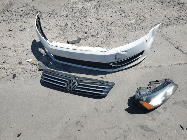 1VWAS7A31EC064213 - 2014 VOLKSWAGEN PASSAT S WHITE photo 12