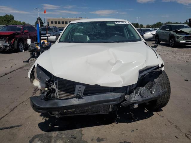 1VWAS7A31EC064213 - 2014 VOLKSWAGEN PASSAT S WHITE photo 5