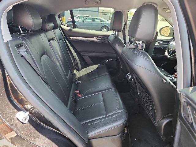 ZASFAKPN1J7B83185 - 2018 ALFA ROMEO STELVIO SPORT 黑色 照片 11