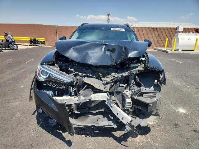 ZASFAKPN1J7B83185 - 2018 ALFA ROMEO STELVIO SPORT 黑色 照片 5