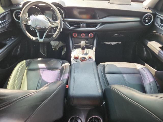 ZASFAKPN1J7B83185 - 2018 ALFA ROMEO STELVIO SPORT 黑色 照片 8