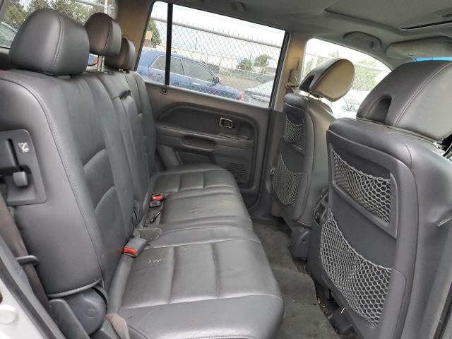 5FNYF28506B044393 - 2006 HONDA PILOT EX SILVER photo 11