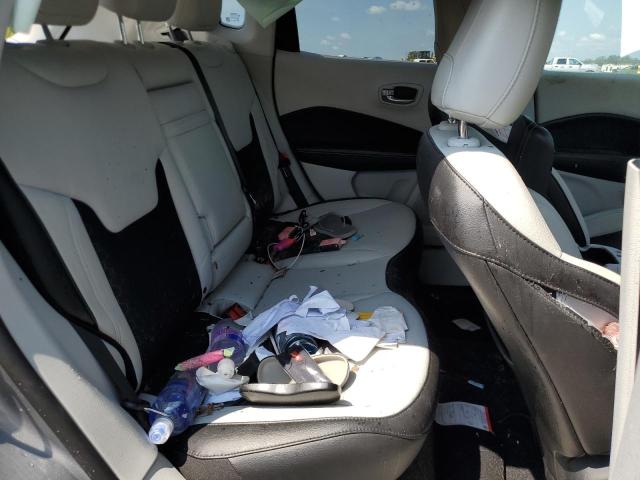 3C4NJCBB3KT769536 - 2019 JEEP COMPASS LATITUDE 银色 照片 11