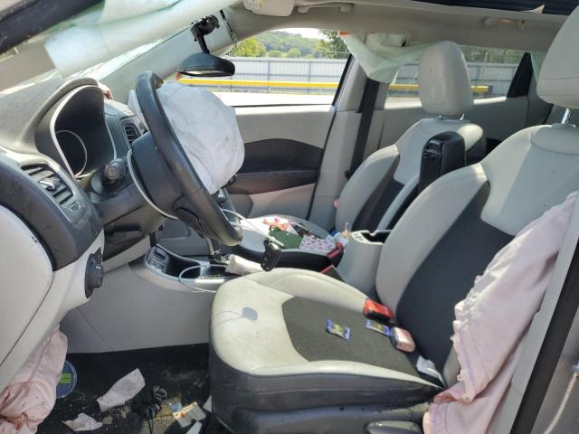 3C4NJCBB3KT769536 - 2019 JEEP COMPASS LATITUDE 银色 照片 7